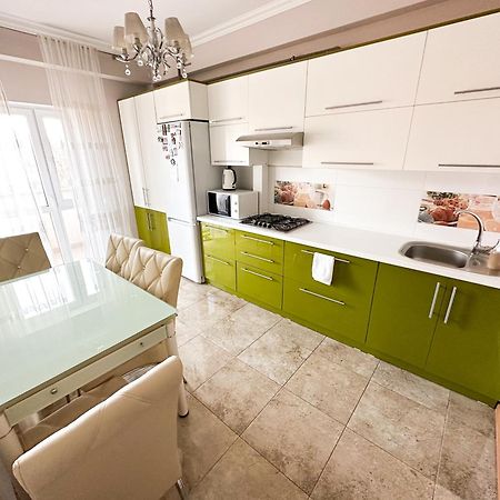 Bright & Quiet 2Room Apartment In City Center Chişinău Eksteriør billede